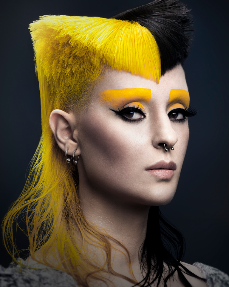 DISUTOPIA Look 2