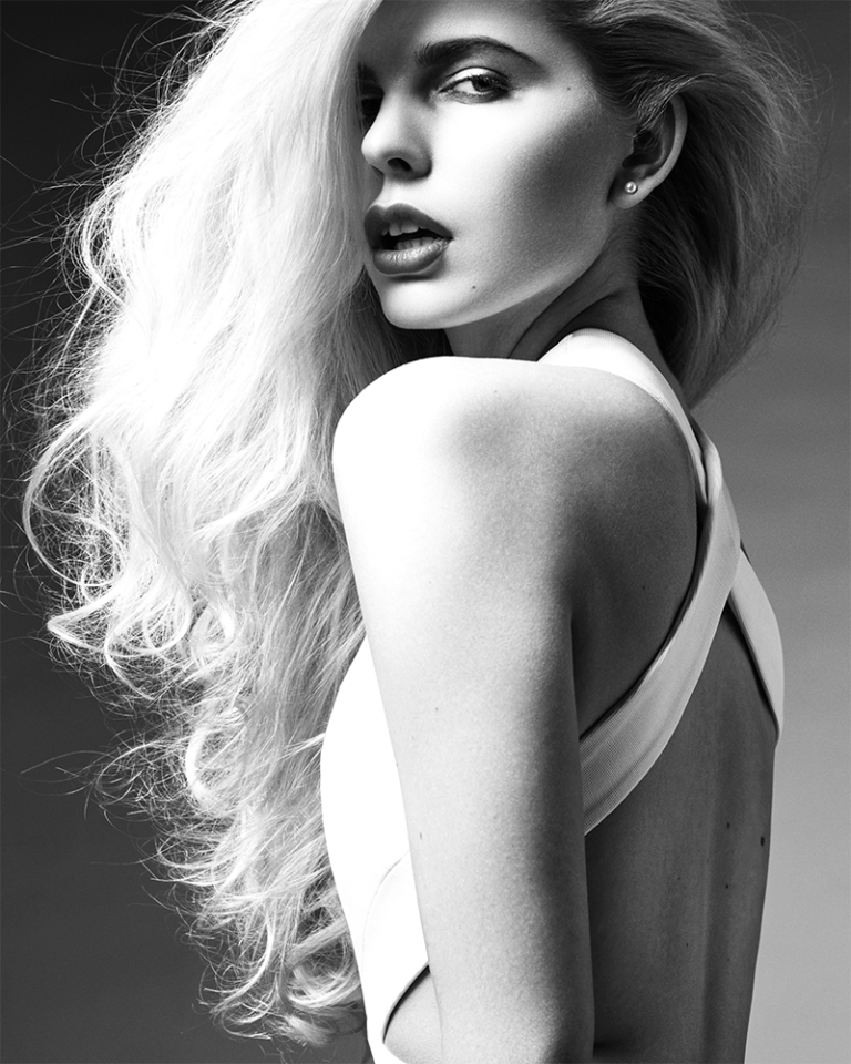 THE DOLLS Look 6